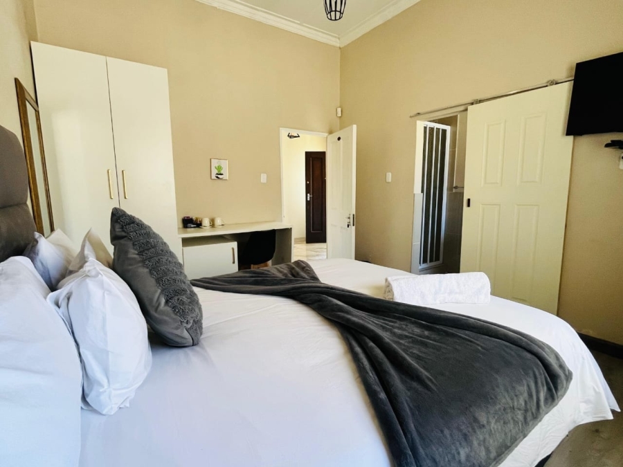 Commercial Property for Sale in Southernwood Eastern Cape